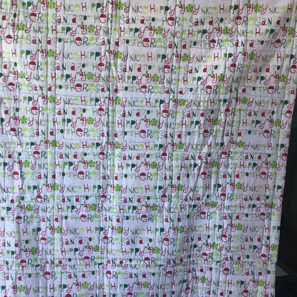 NWOT Handmade Holiday Quilt - Picture 8 of 13